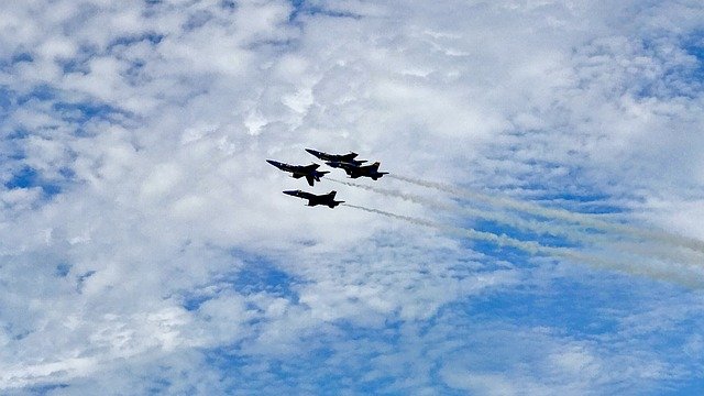 Free picture Blue Angels Jets Aircraft -  to be edited by GIMP free image editor by OffiDocs