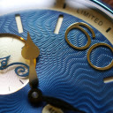 Blue dual watch  screen for extension Chrome web store in OffiDocs Chromium