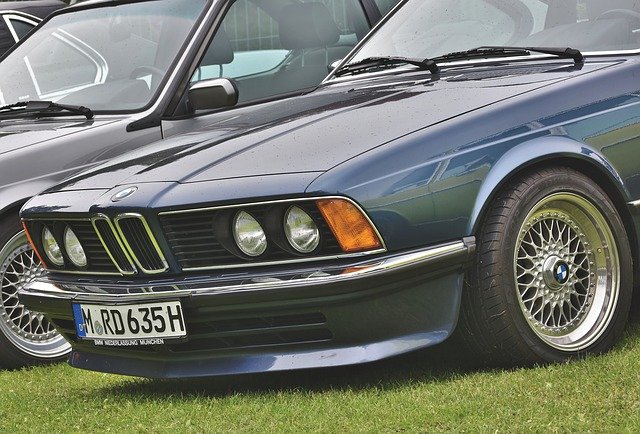 Free download bmw 635csi antique car coupe free picture to be edited with GIMP free online image editor