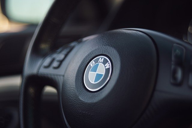 Free download bmw steering wheel bmw 5 e39 free picture to be edited with GIMP free online image editor