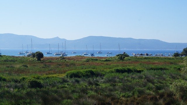 تنزيل مجاني لـ Boat Corse Corsica - صورة مجانية أو صورة يتم تحريرها باستخدام محرر الصور عبر الإنترنت GIMP