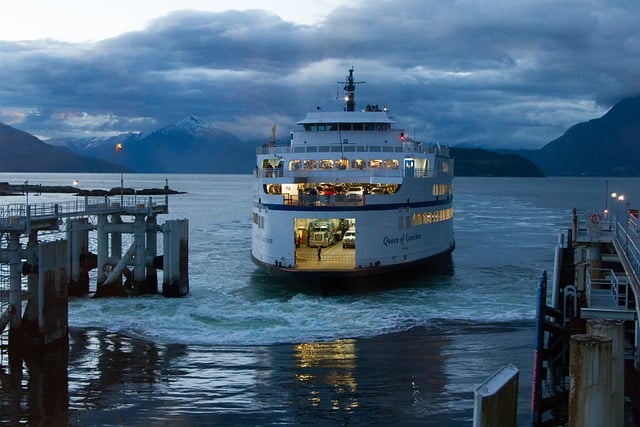 ดาวน์โหลดภาพฟรี เรือเฟอร์รี่ เรือ การท่องเที่ยว วันหยุดเพื่อแก้ไขด้วย GIMP โปรแกรมแก้ไขรูปภาพออนไลน์ฟรี
