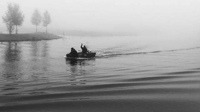 Libreng download boat fog people trees water free picture to be edited with GIMP free online image editor