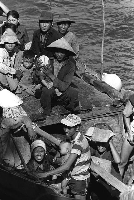 Free download boat people 35 vietnamese refugees free picture to be edited with GIMP free online image editor