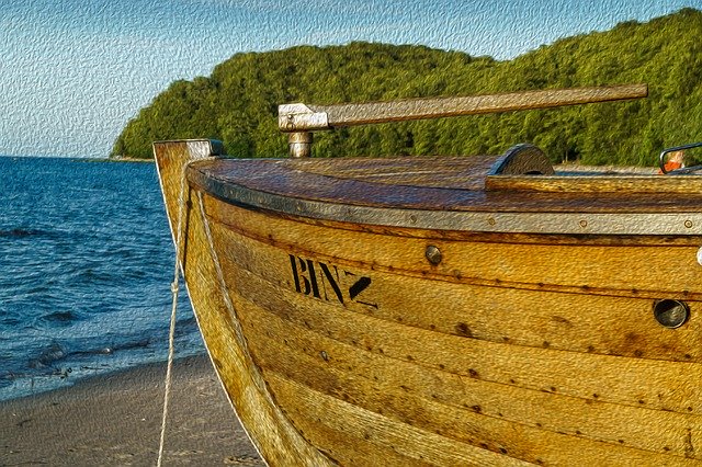 Descarga gratuita Boat Sea: foto o imagen gratuita para editar con el editor de imágenes en línea GIMP