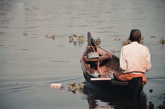 Free download boat sea man adventure indian free picture to be edited with GIMP free online image editor