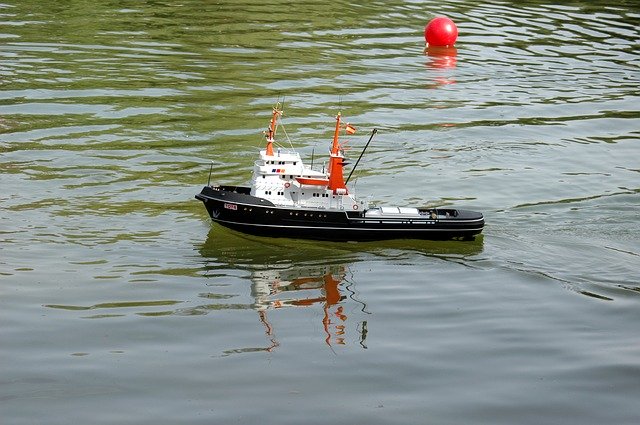 ດາວໂຫລດຟຣີ Boat Toy Transport - ຮູບແຕ້ມທີ່ບໍ່ເສຍຄ່າເພື່ອແກ້ໄຂດ້ວຍ GIMP ບັນນາທິການຮູບພາບອອນໄລນ໌ຟຣີ