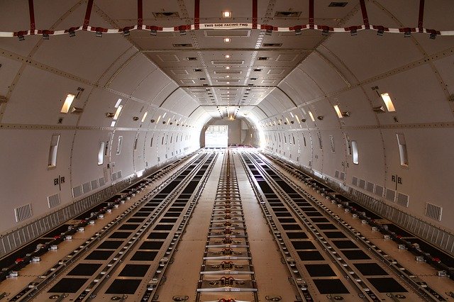 Téléchargement gratuit de Boeing 747 Cargo Deck - photo ou image gratuite à éditer avec l'éditeur d'images en ligne GIMP