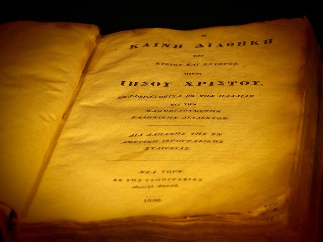 Tải xuống miễn phí Sách Kinh thánh Cơ đốc giáo - ảnh hoặc hình ảnh miễn phí sẽ được chỉnh sửa bằng trình chỉnh sửa hình ảnh trực tuyến GIMP