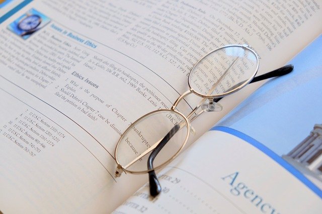 Template Photo Book Reading Glasses for OffiDocs
