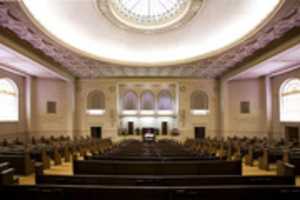 Free download Books in Browsers 2010 free photo or picture to be edited with GIMP online image editor