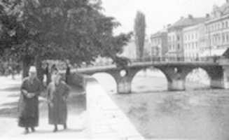 Free download Bosnian Sephardic Jews Sarajevo 1930 free photo or picture to be edited with GIMP online image editor