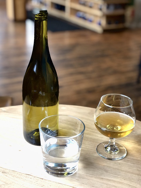 Free download bottle beer alcohol glass drink free picture to be edited with GIMP free online image editor