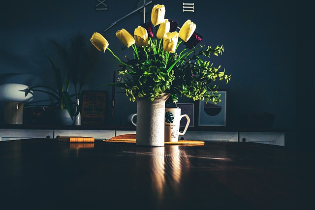 Free download bouquet of flowers home dining room free picture to be edited with GIMP free online image editor