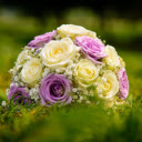 Bouquet of flowers on the lawn  screen for extension Chrome web store in OffiDocs Chromium
