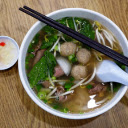 Bowl of pho with vinegar  screen for extension Chrome web store in OffiDocs Chromium