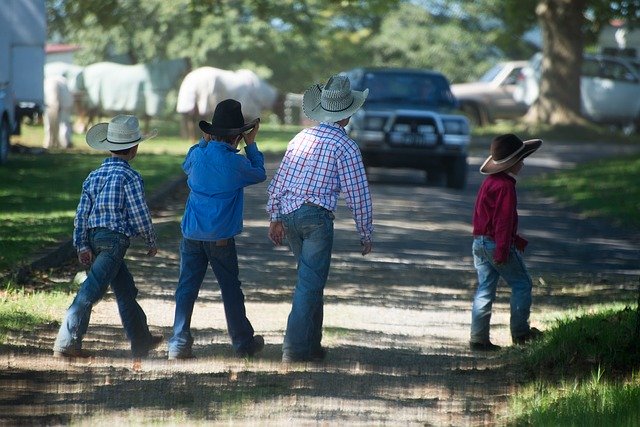ດາວໂຫຼດຟຣີ Boys Cowboys ອົດສະຕຣາລີ - ຮູບພາບຫຼືຮູບພາບທີ່ບໍ່ເສຍຄ່າເພື່ອແກ້ໄຂດ້ວຍຕົວແກ້ໄຂຮູບພາບອອນໄລນ໌ GIMP