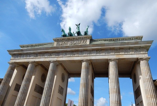 Free download Brandenburg Gate Berlin Germany -  free photo or picture to be edited with GIMP online image editor