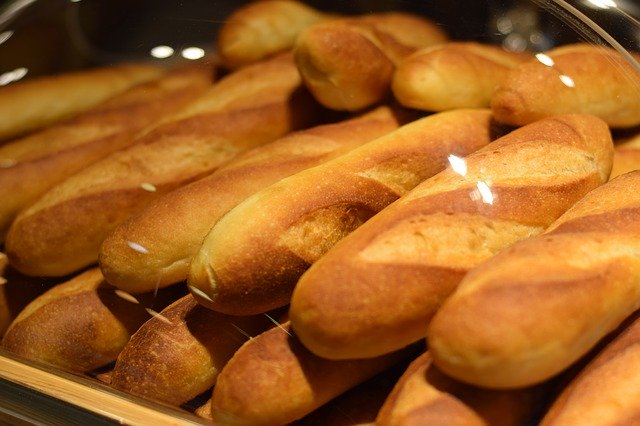 Descărcare gratuită Bread Baguettes - fotografie sau imagini gratuite pentru a fi editate cu editorul de imagini online GIMP