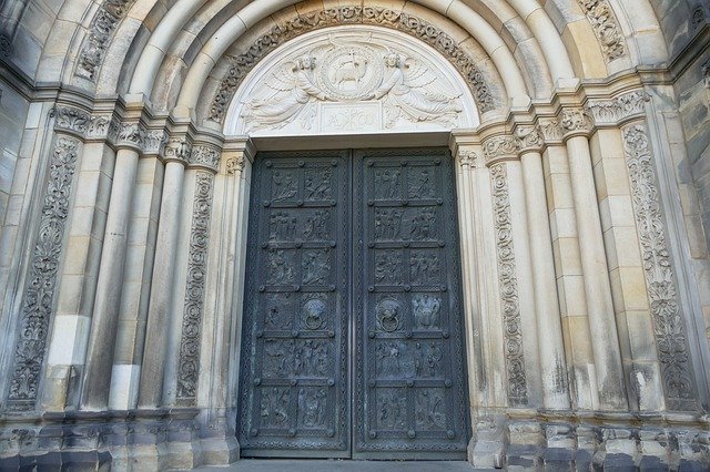 Descărcare gratuită Bremen Dom Historic Center - fotografie sau imagini gratuite pentru a fi editate cu editorul de imagini online GIMP