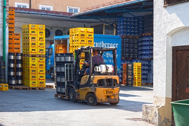 ดาวน์โหลดฟรี Brewery Monastery Reutberg - ภาพถ่ายหรือรูปภาพฟรีที่จะแก้ไขด้วยโปรแกรมแก้ไขรูปภาพออนไลน์ GIMP