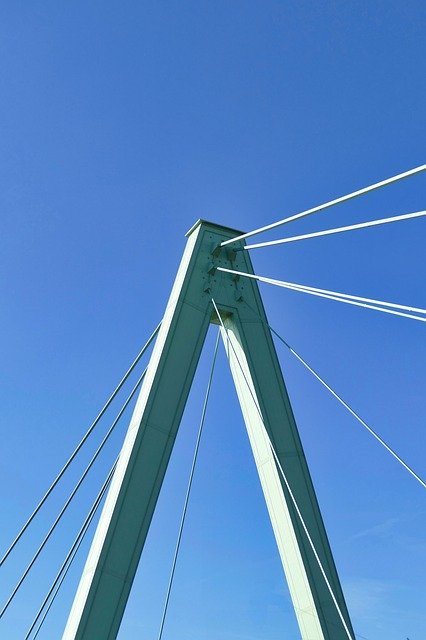 Muat turun percuma Bridge Pylon Architecture - foto atau gambar percuma untuk diedit dengan editor imej dalam talian GIMP