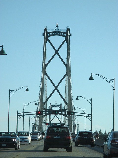 הורדה חינם Bridge Traffic Vancouver - תמונה או תמונה בחינם לעריכה עם עורך התמונות המקוון GIMP