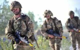 Free download British Soldiers Walking (RFCA) free photo or picture to be edited with GIMP online image editor