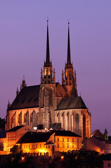 Téléchargement gratuit de Brno République Tchèque Église Petrov - photo ou image gratuite à modifier avec l'éditeur d'images en ligne GIMP