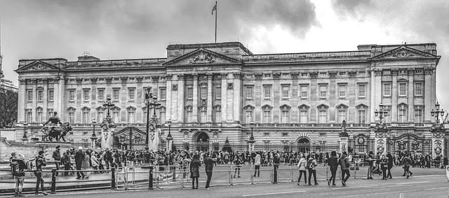 Free download buckingham palace building square free picture to be edited with GIMP free online image editor