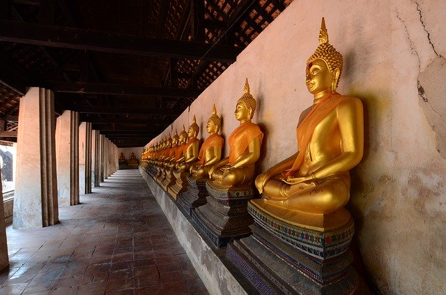 Ücretsiz indir Buda Heykeli Tapınağı - GIMP çevrimiçi resim düzenleyiciyle düzenlenecek ücretsiz fotoğraf veya resim