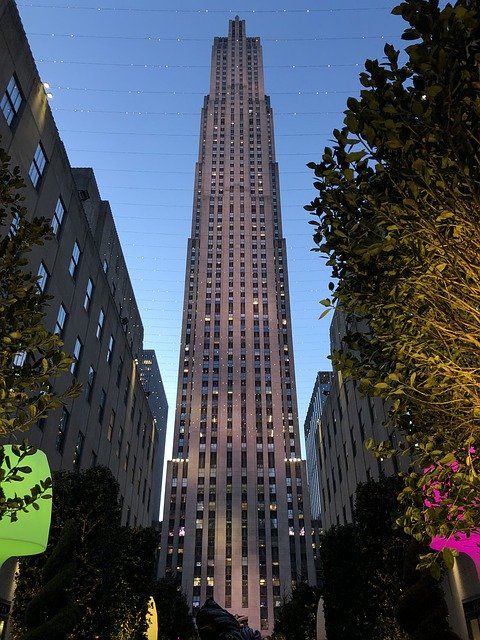 Szablon Photo Building Nyc Rockefeller — dla OffiDocs