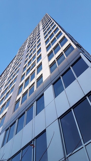 Bezpłatne pobieranie Building Skyscraper Window - bezpłatne zdjęcie lub obraz do edycji za pomocą internetowego edytora obrazów GIMP