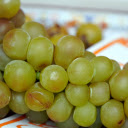 Bunches of thin skinned grapes  screen for extension Chrome web store in OffiDocs Chromium