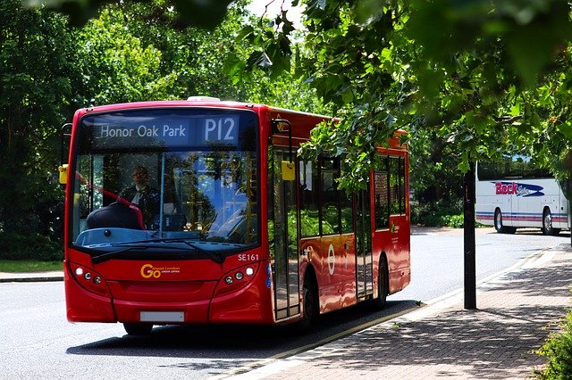Kostenloser Download Bus Public Travel - kostenloses Foto oder Bild zur Bearbeitung mit GIMP Online-Bildbearbeitung