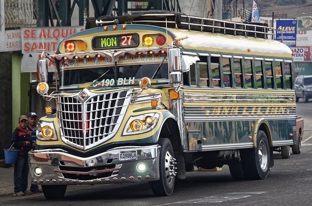 Безкоштовно завантажте Bus Transport Vehicle – безкоштовну фотографію або зображення для редагування за допомогою онлайн-редактора зображень GIMP