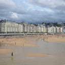 Busy beach  screen for extension Chrome web store in OffiDocs Chromium