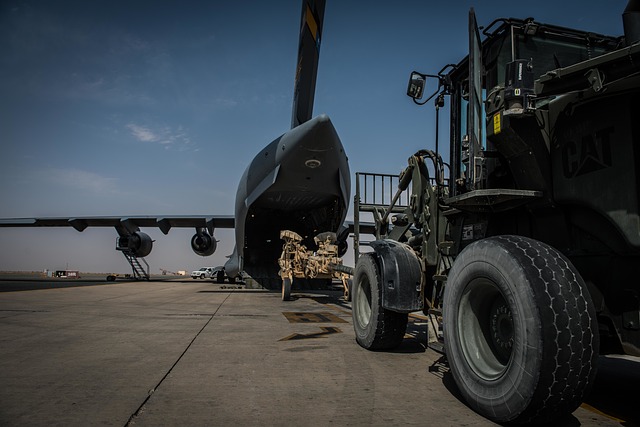 Free download c 17 globemaster iii cargo load free picture to be edited with GIMP free online image editor