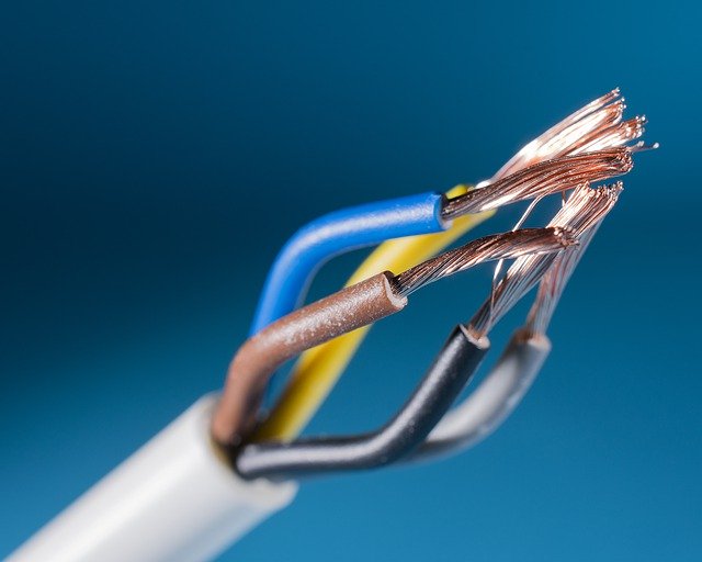 تحميل مجاني Cable Wire Electrician - صورة مجانية أو صورة مجانية لتحريرها باستخدام محرر الصور عبر الإنترنت GIMP