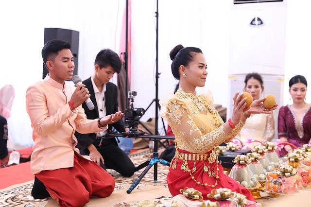 Скачать бесплатно Cambodia Wedding Ceremony - бесплатное фото или изображение для редактирования с помощью онлайн-редактора изображений GIMP