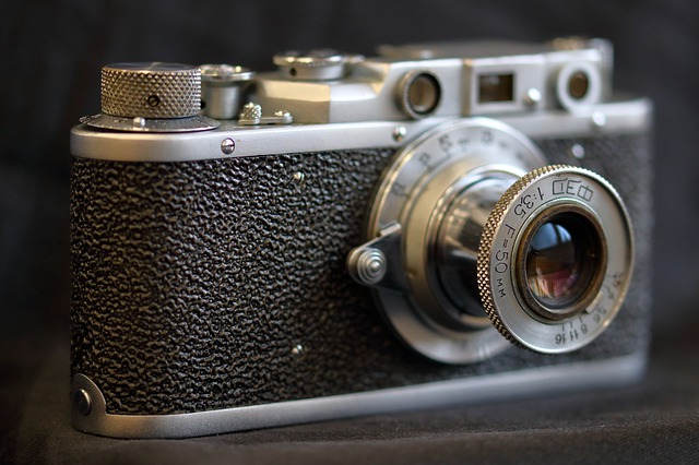 Free download camera fed retro vintage lens old free picture to be edited with GIMP free online image editor