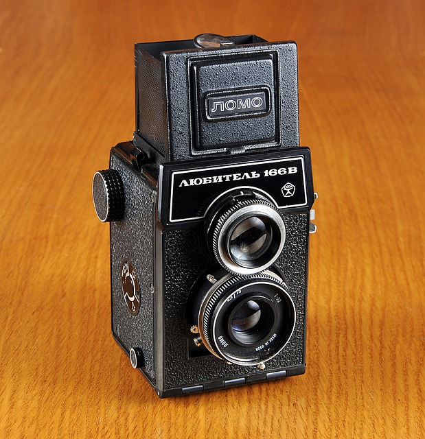 Free download camera old camera crowds ljubitiel free picture to be edited with GIMP free online image editor