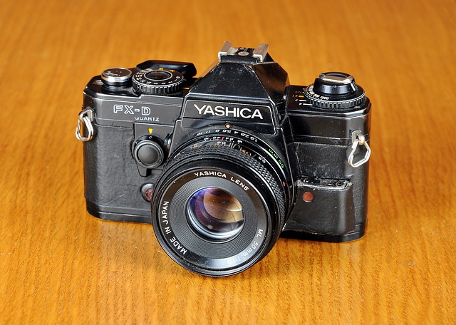 免费下载相机旧相机 yashica 免费图片可使用 GIMP 免费在线图像编辑器进行编辑