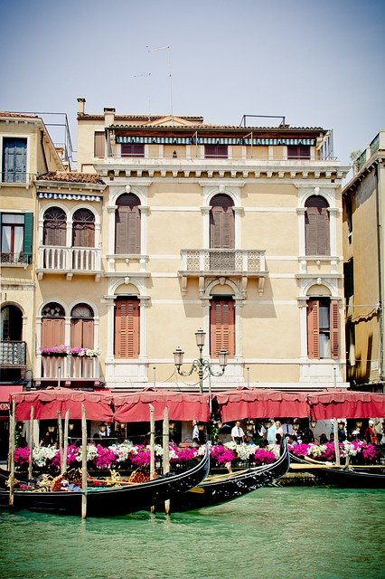 Muat turun percuma Canale Grande Venice House - foto atau gambar percuma untuk diedit dengan editor imej dalam talian GIMP