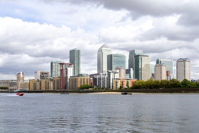 Free download canary wharf buildings business free picture to be edited with GIMP free online image editor