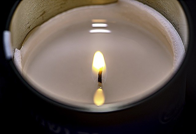 تنزيل مجاني Candle Flame Memory - صورة مجانية أو صورة مجانية لتحريرها باستخدام محرر الصور عبر الإنترنت GIMP