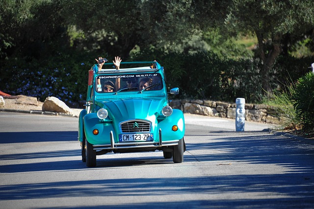 Free download car 2cv paca var 2cv 2cv 2cv free picture to be edited with GIMP free online image editor