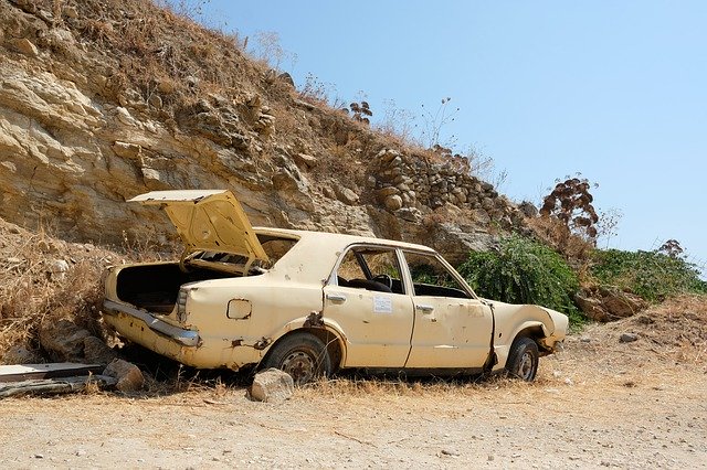 تنزيل مجاني Car Abandoned Vintage - صورة مجانية أو صورة لتحريرها باستخدام محرر الصور عبر الإنترنت GIMP