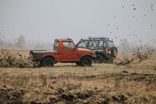 Free download car offroad dirt mud 4 x 4 free picture to be edited with GIMP free online image editor