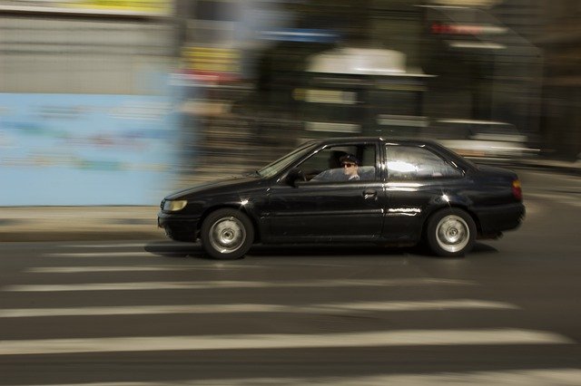 Download grátis Car Panning Speed ​​- foto ou imagem gratuita para ser editada com o editor de imagens online GIMP